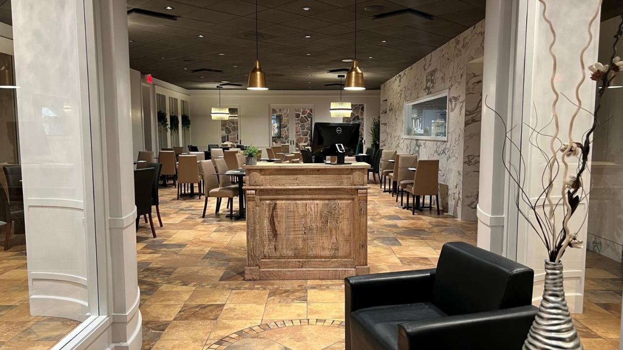Hotel & Suites Le Dauphin Drummondville Kültér fotó