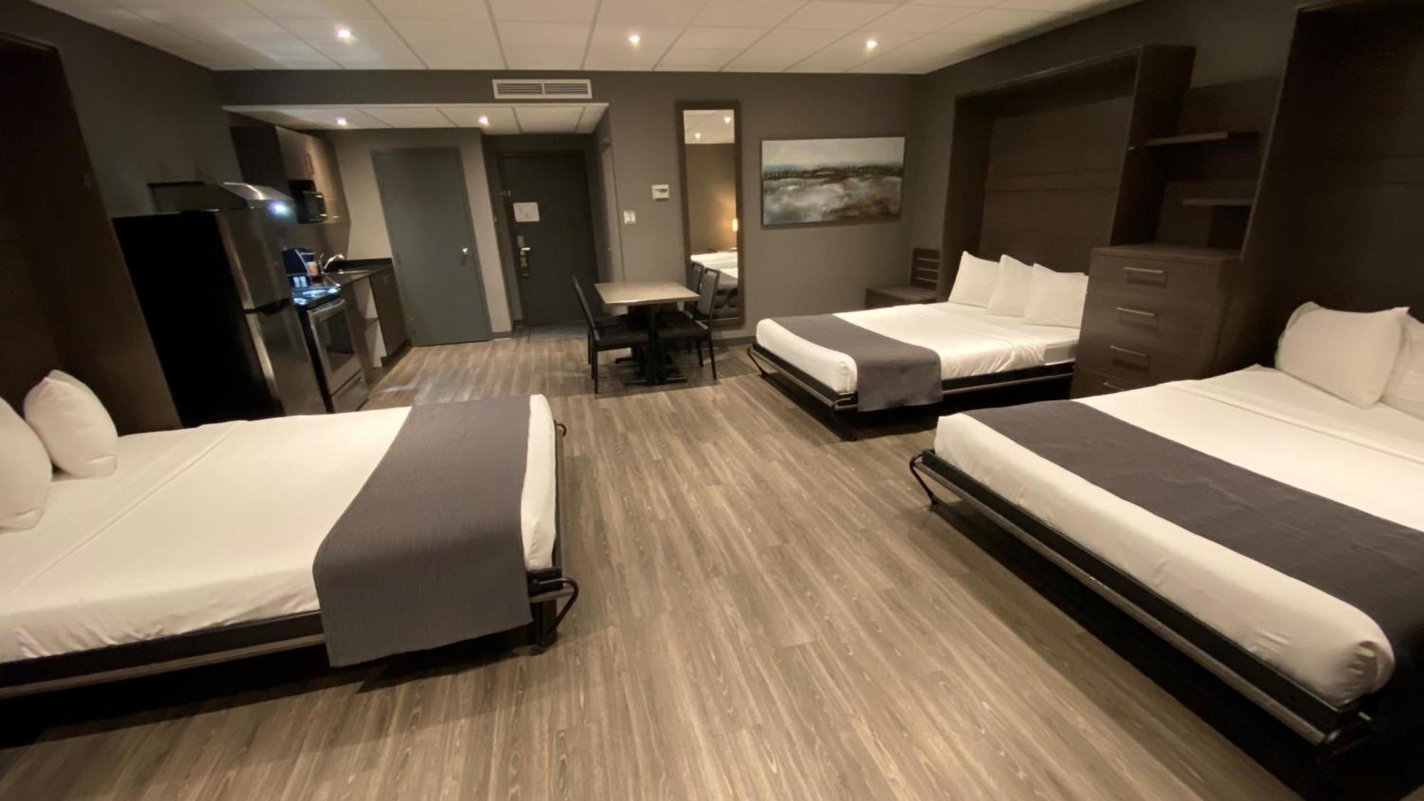 Hotel & Suites Le Dauphin Drummondville Kültér fotó
