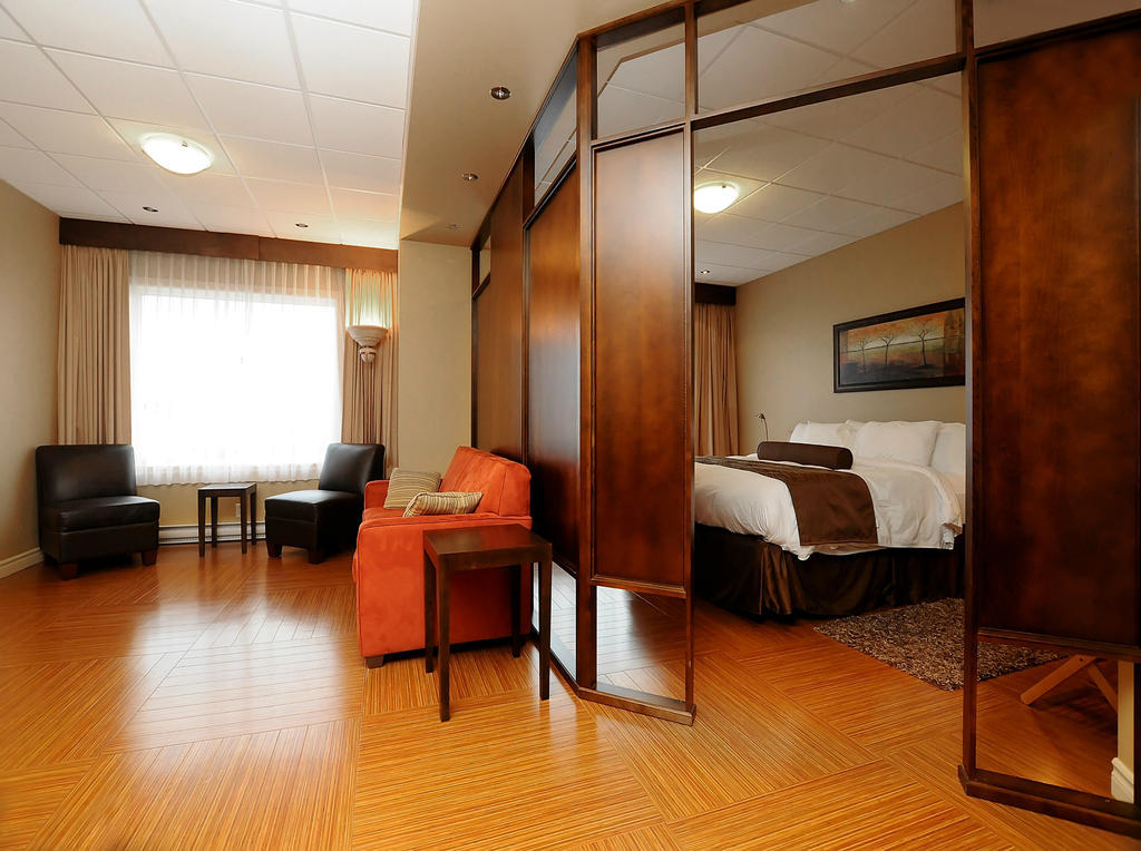 Hotel & Suites Le Dauphin Drummondville Kültér fotó